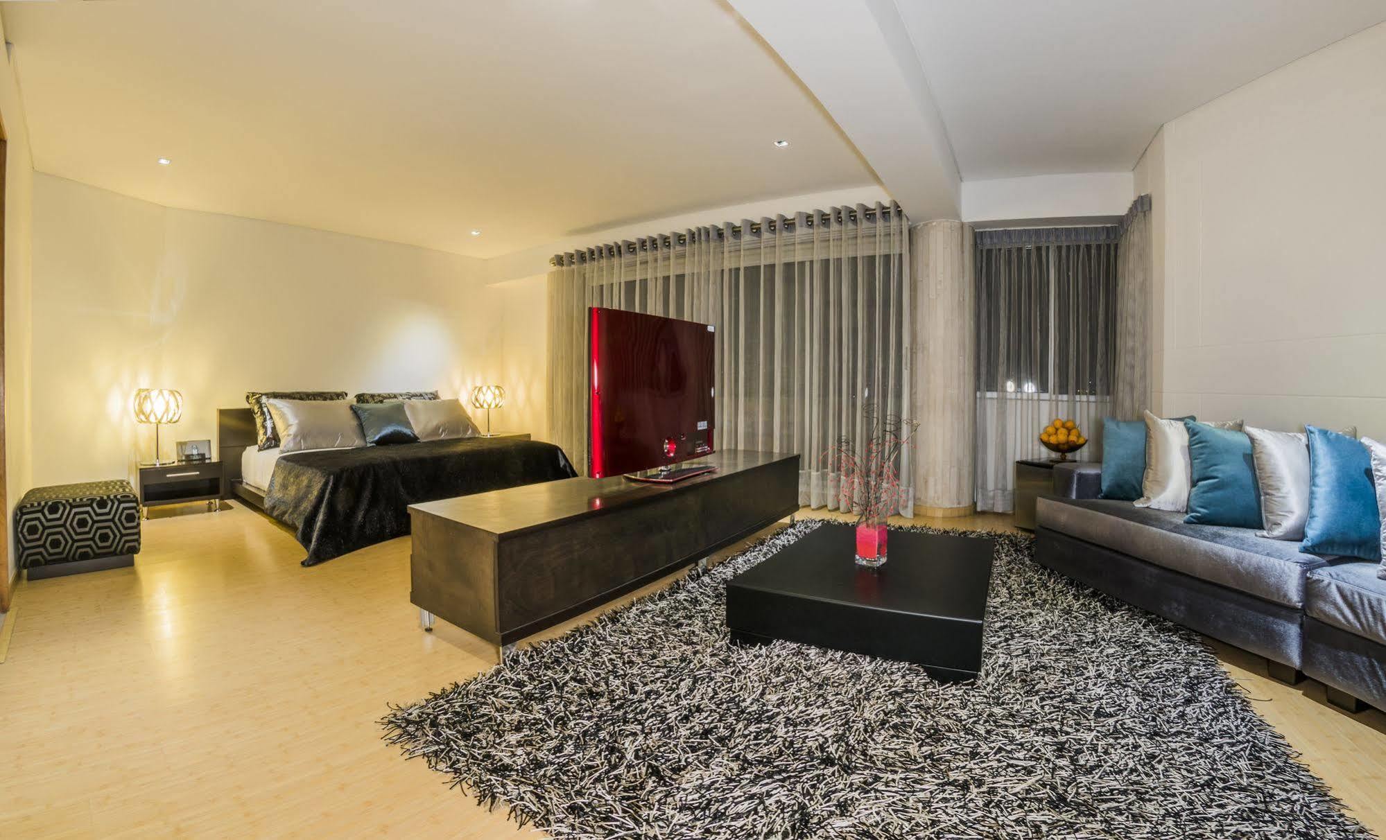 Hotel Egina Medellin Ngoại thất bức ảnh